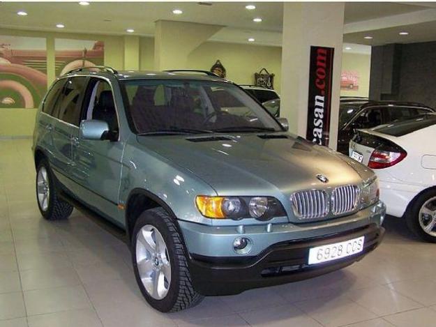 Comprar BMW X5 4.4i '02 en Valencia