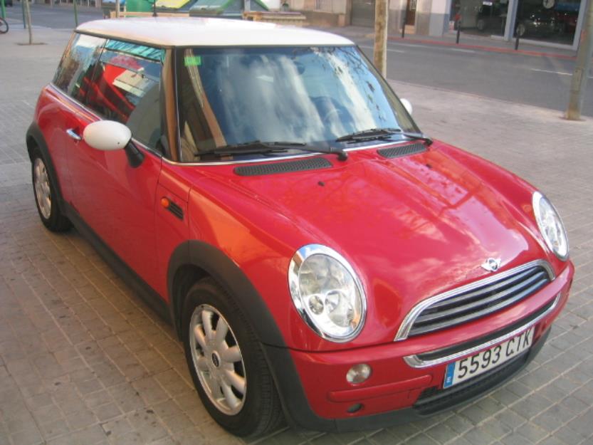 2004 Mini One D 1.6 rojo