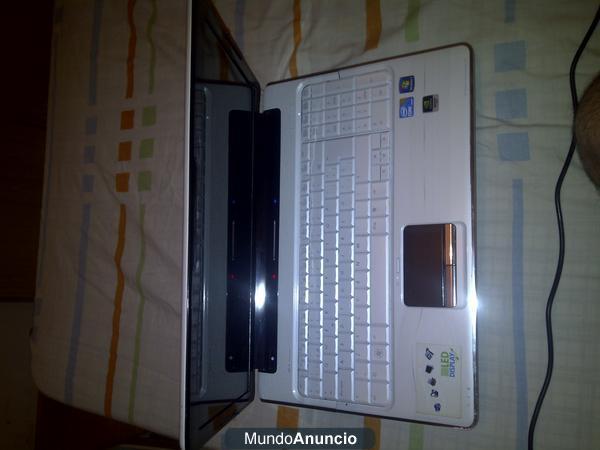 Hola vendo un Portatil hp pavilion entertainment pc