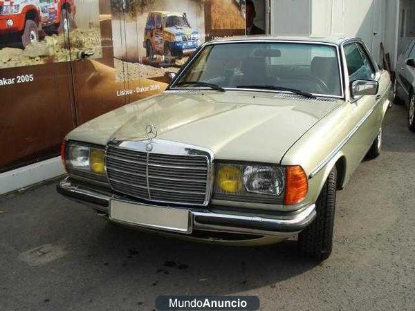 Mercedes-Benz 230 CE    COUPE  UNICO EN EL MERC