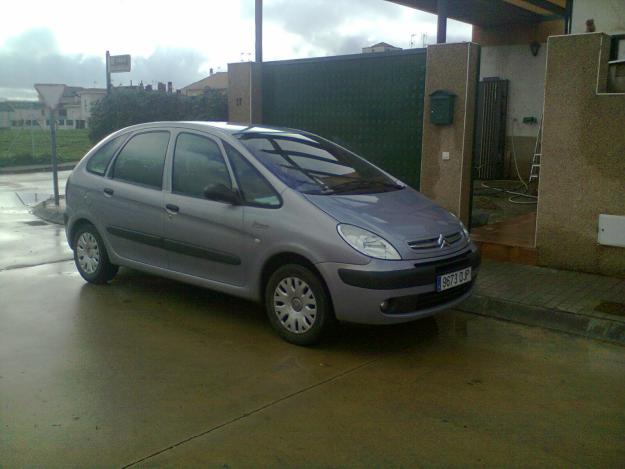 Vendo xsara picasso