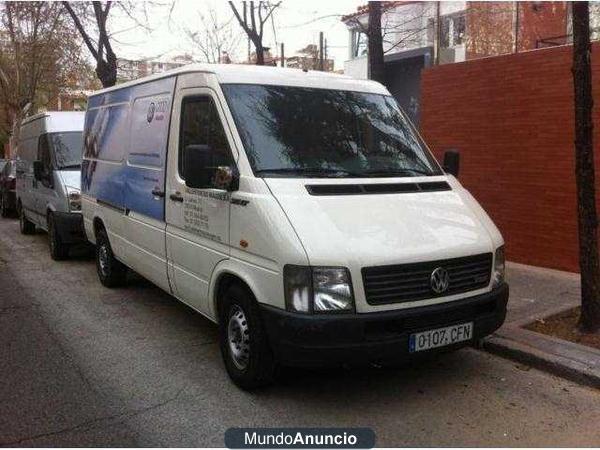 Volkswagen LT 35 2.5 TDI. MODELO LARGA. MUY