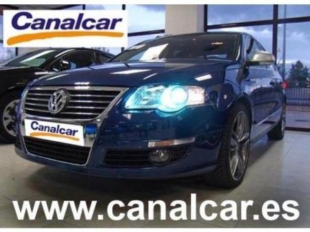 VOLKSWAGEN PASSAT 2.0TDI HIGHLINE - Madrid