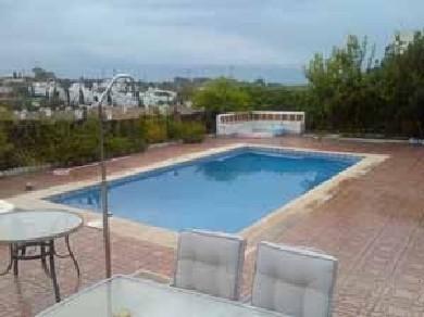 Chalet con 4 dormitorios se vende en Estepona, Costa del Sol