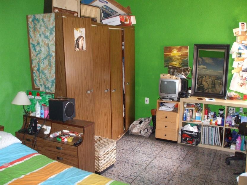 Habitación grande amueblada en alquiler en Murcia centro la flota 180 euros