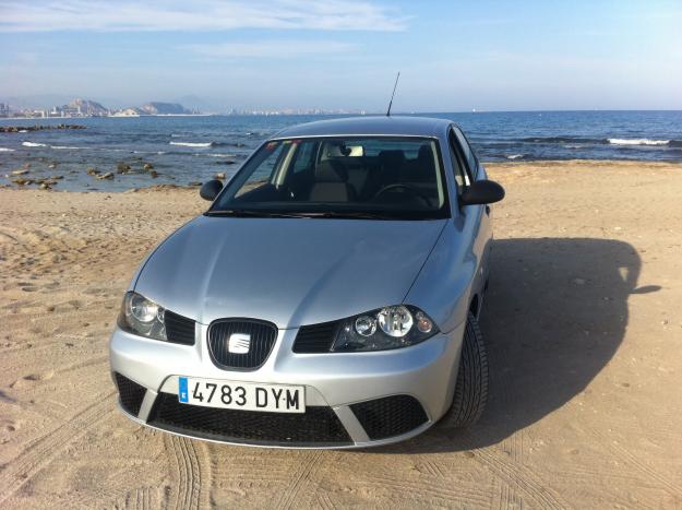 SEAT - IBIZA 1. 4 TDI REFERENTE 80