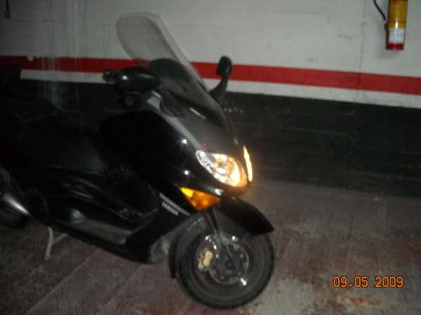 VENDO YAMAHA TMAX 2006