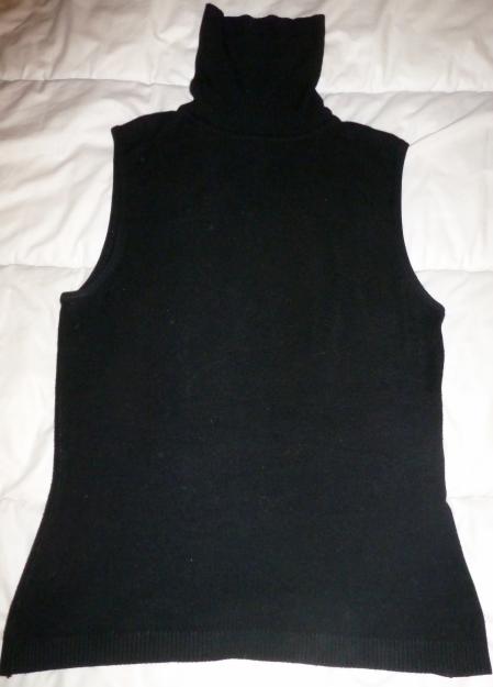 DOS POR UNO: Jerseys sin mangas con cuello alto. Talla S.