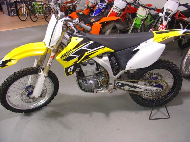 YAMAHA YZF 450