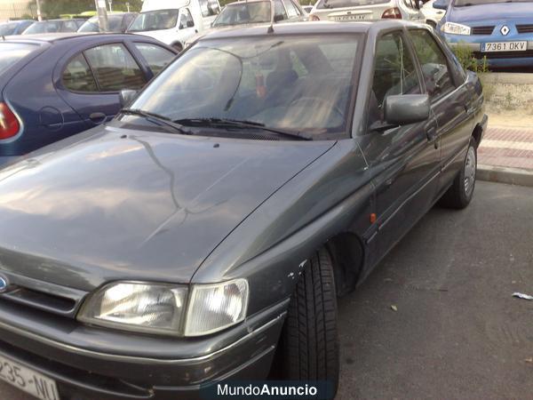 VENDO FORTD ESCORT 1.8