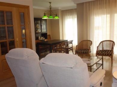 Apartamento con 3 dormitorios se vende en Fuengirola, Costa del Sol