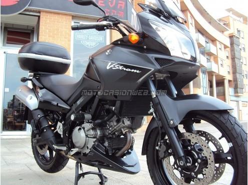 SUZUKI VSTROM 650