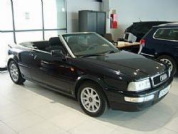 Venta de coche Audi Cabriolet 2.6 '98 en Murcia