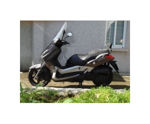 YAMAHA X-MAX