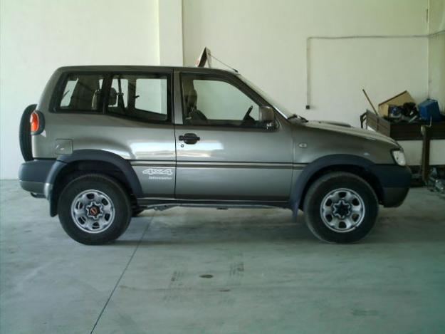 NISSAN TERRANO 4X4 CORTO