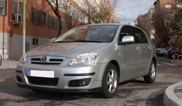 Toyota Corolla 2.0 D4D 5p 116cv '04