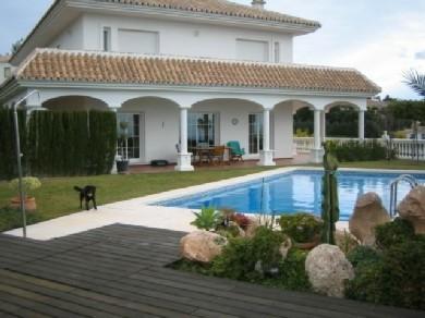 Chalet con 4 dormitorios se vende en Mijas Pueblo, Costa del Sol