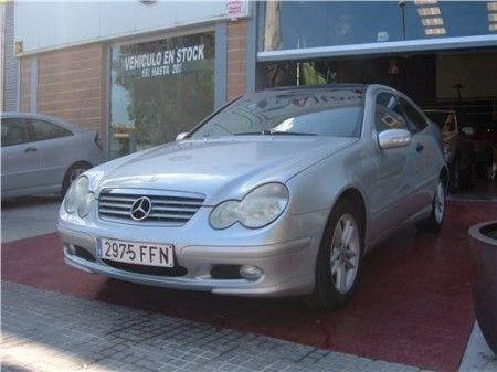 MERCEDES CLASE C 200  K - Islas Baleares