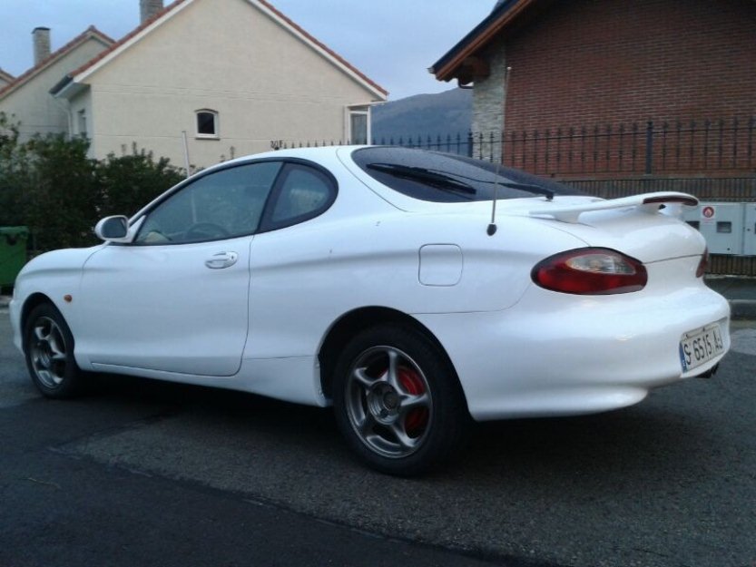 se vende hyundai coupe