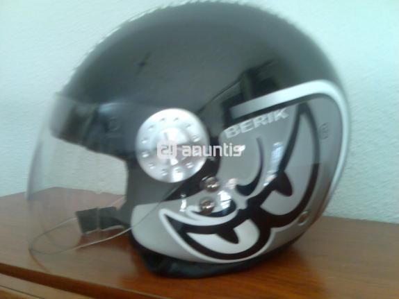 Casco de moto Berik Desing