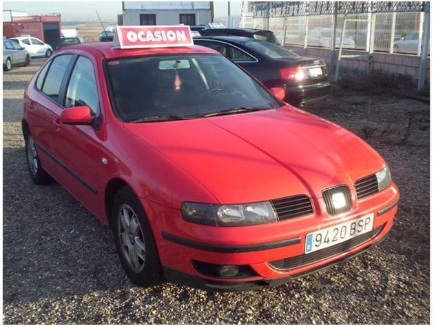 SEAT LEON LEoN 1.6 SPORT 105