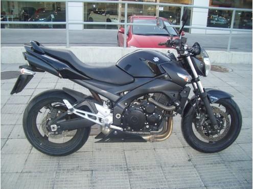 Suzuki gsr 600 abs