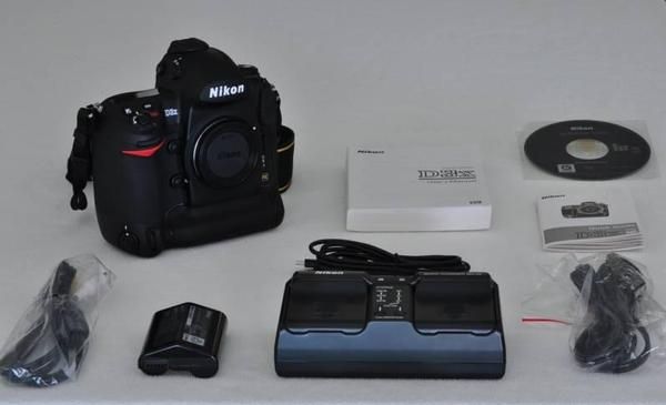 Nikon D3x Body 24,5 megapíxeles + Accesorios