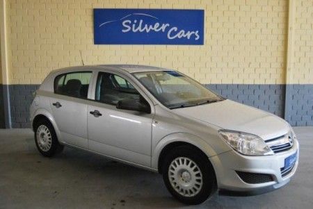 OPEL ASTRA 1.3 CDTI ENJOY - Madrid