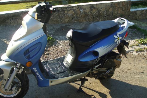 vendo scooter de 125 c.c