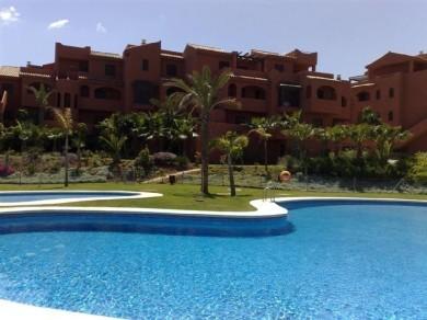 Apartamento con 2 dormitorios se vende en Casares Costa, Costa del Sol