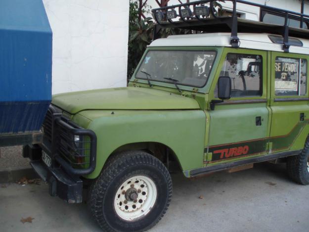 SE VENDE LAND ROVER SANTANA