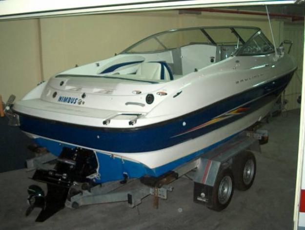 2005 BAYLINER 212 CU CON REMOLQUE