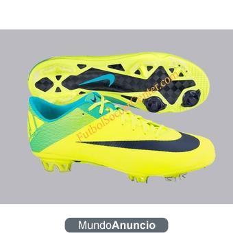 SE VENDEN BOTAS DE FUTBOL ORIGINALES, NUEVAS