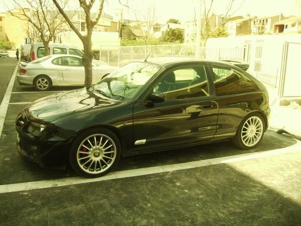 URGE VENDER MG ZR