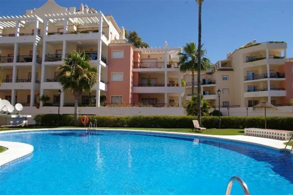 Nueva Andalucia, Apartamento 2 dormitorios en Marbella River Gardens