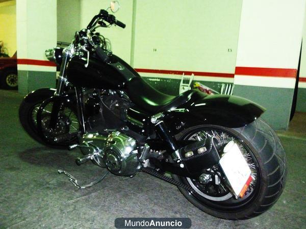 VENDO HARLEY DYNA FXDC,