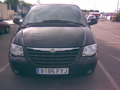 CHRYSLER VOYAGER SE 2.8 CRD AUTOMÁTICO (DIESEL, 7-PLAZAS) MOTOR DAIMLER BENZ  - BARCELONA