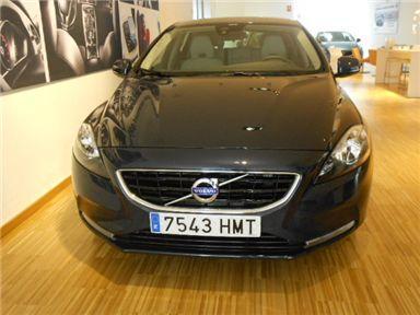 Volvo v40 d2 start/stop kinetic