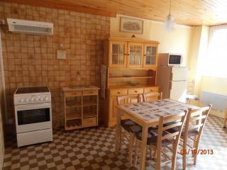 Casa rural : 4/5 personas - besse - super besse  puy-de-dome  auvernia  francia