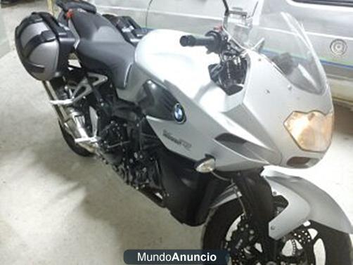 Moto BMW K 1200 R SPORT perfecto estado y economica