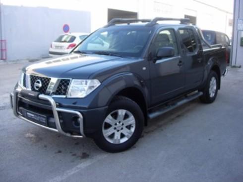 Nissan Navara 2.5 LE 4X4 AUTOMATICO PACK TECNOLOGICO