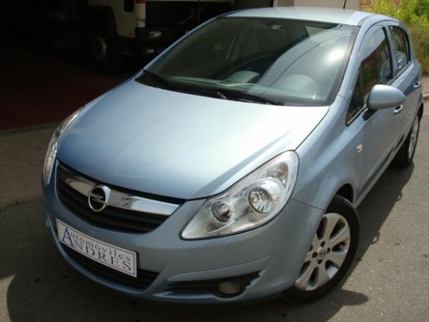 OPEL Corsa Enjoy 1.3 CDTI 5p.(28000km-2008-libro revisiones-todas las extras-plan 2000E)