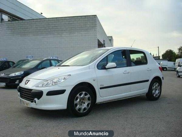 Peugeot 307 1.6 HDI 110CV D SIGN 5P