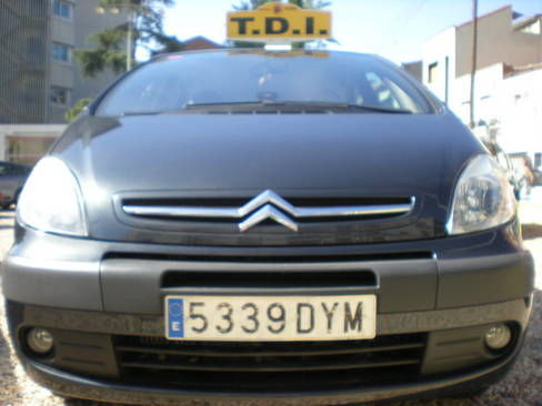 Toyota Avensis 2.2 D-4D Sol