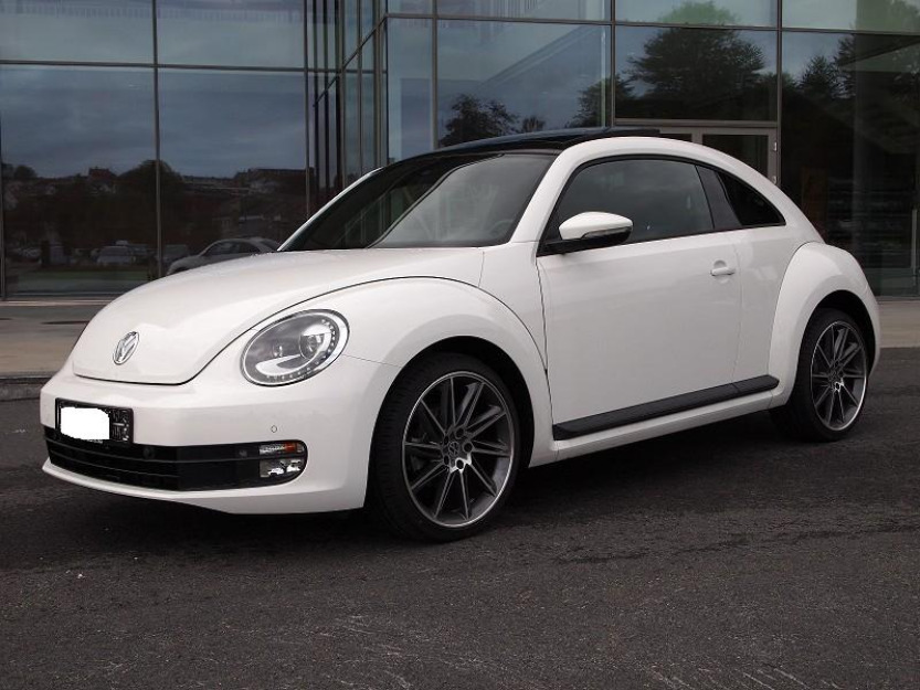 Volkswagen Beetle 1,2 105hk, Xenon, Navi, Panorama