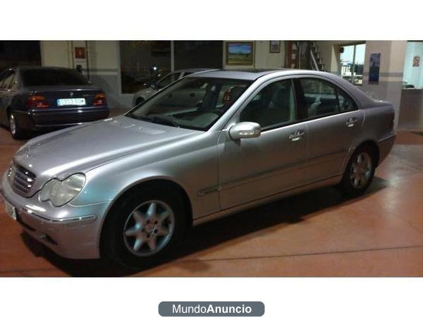 Mercedes C 220 Elegance Automatico Impecable \'03