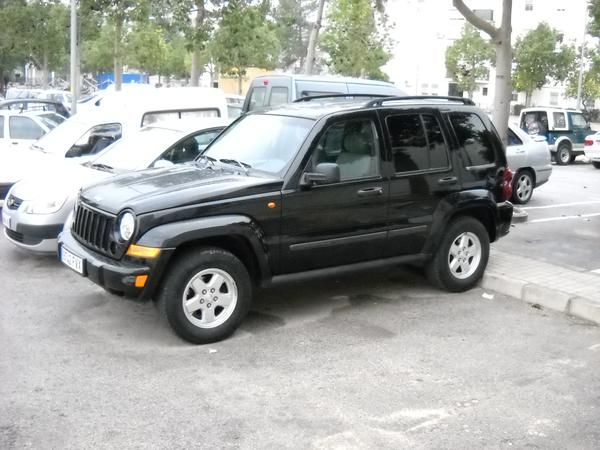 jeep cherokee 2.8 crd sport automatico