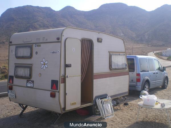 VENDO COCHE Y REGALO CARAVANA