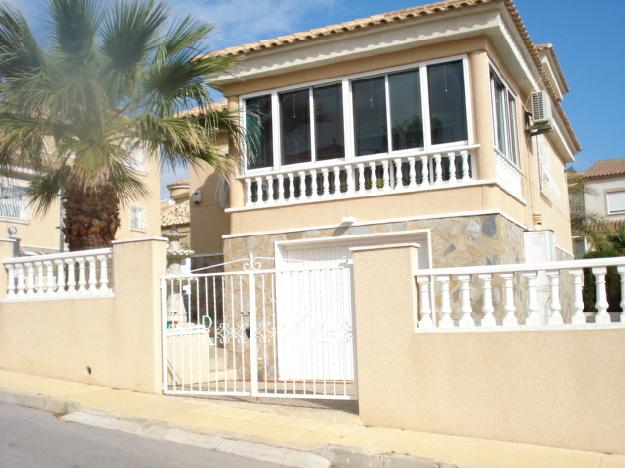 Villa en Orihuela-Costa