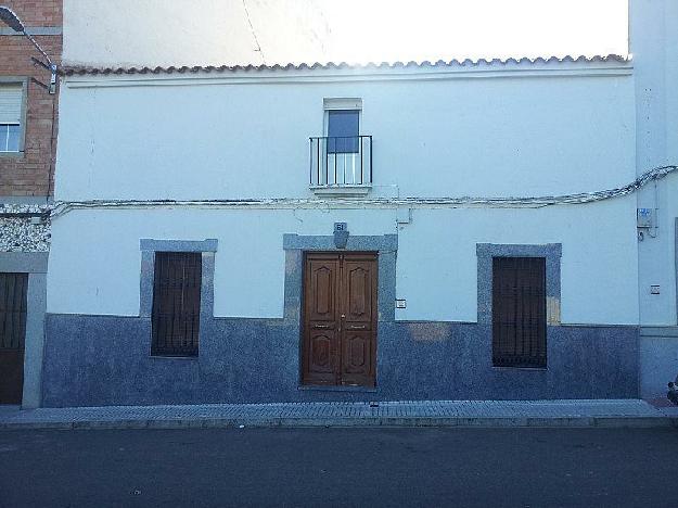 Casa adosada en Quintana de la Serena